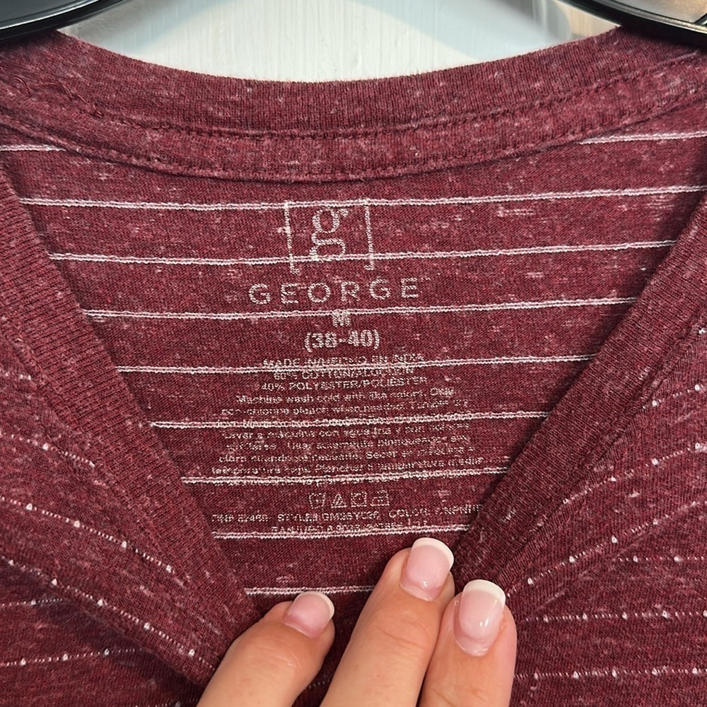 George men’s basic tee size medium red - Picture 3 of 3